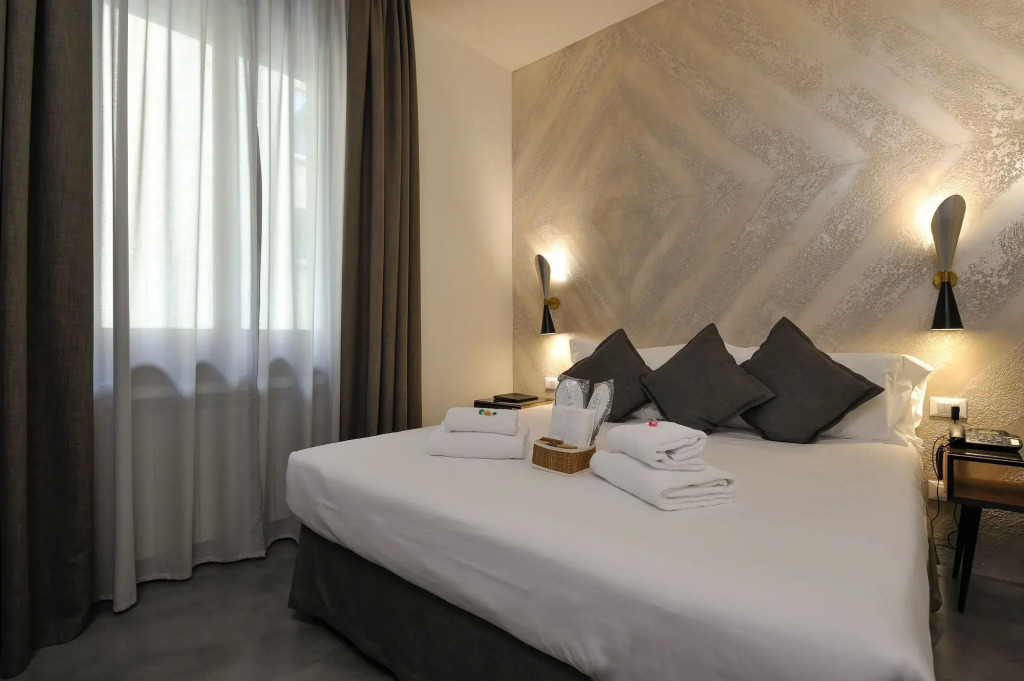 Hotel Lungarno Vespucci 50