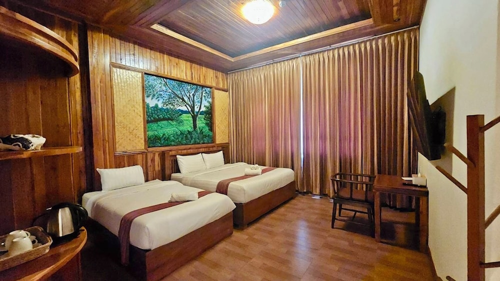 Kum-Chan House Hotel