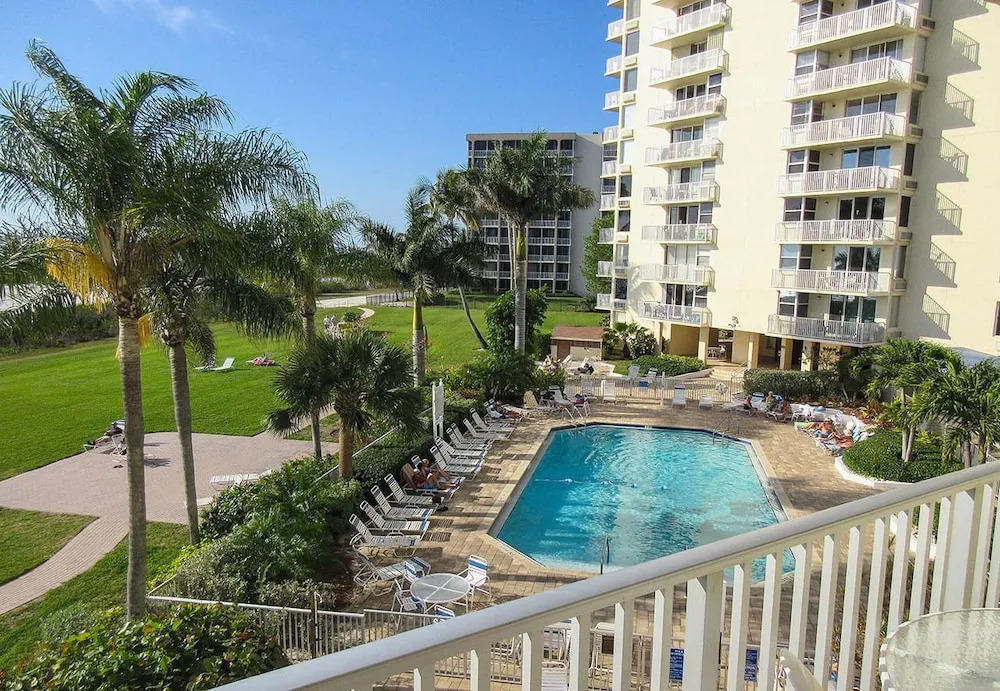 Estero Beach & Tennis 204b 1 Bedroom 1 Bathroom Condo
