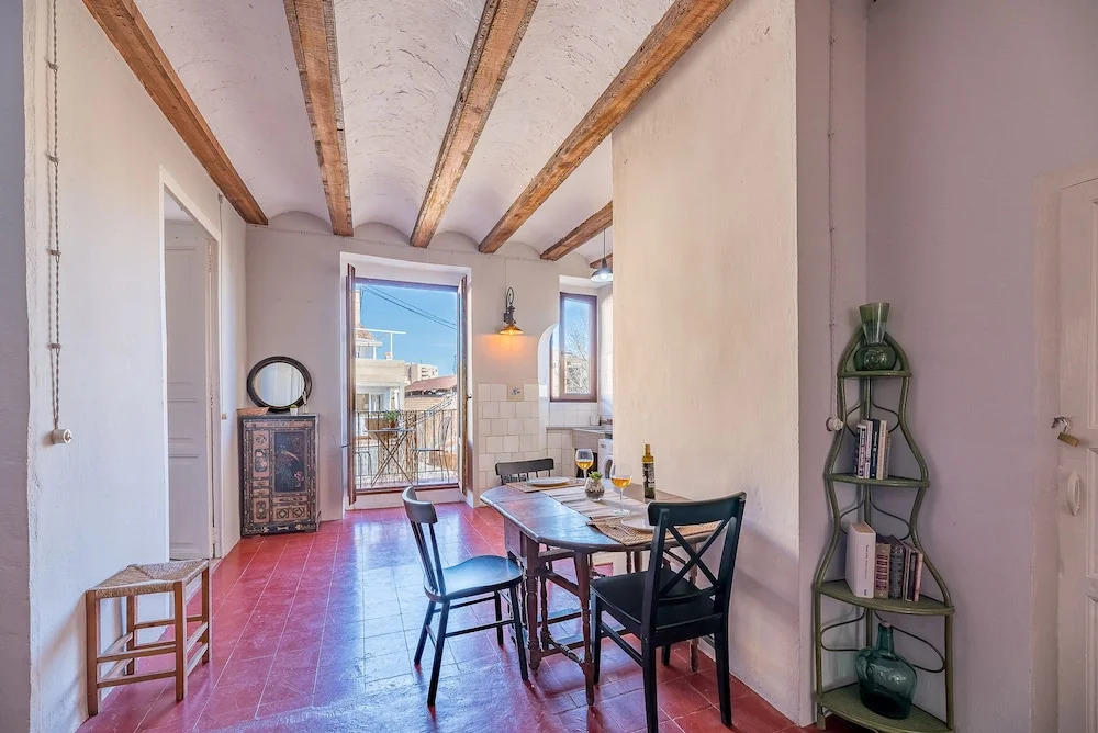 Na Jordana flat