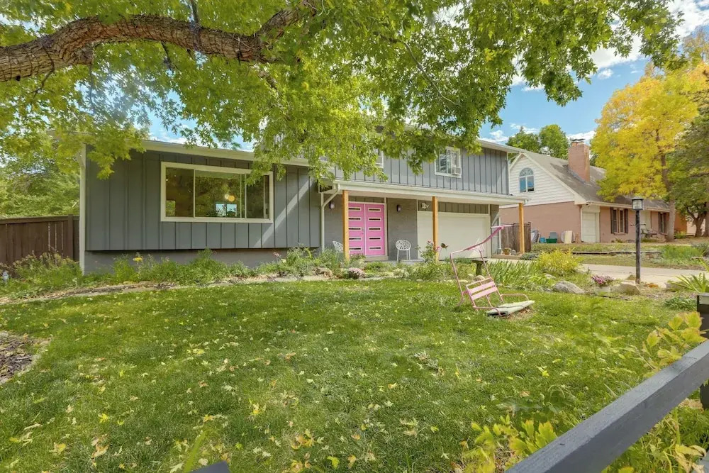 12 Mi to Denver: 'the Modern Ridge House' w/ Yard