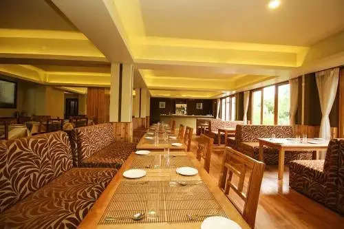 Hotel Tarayana Grand