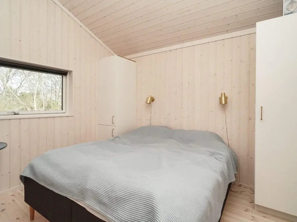 8 person holiday home in Hundested