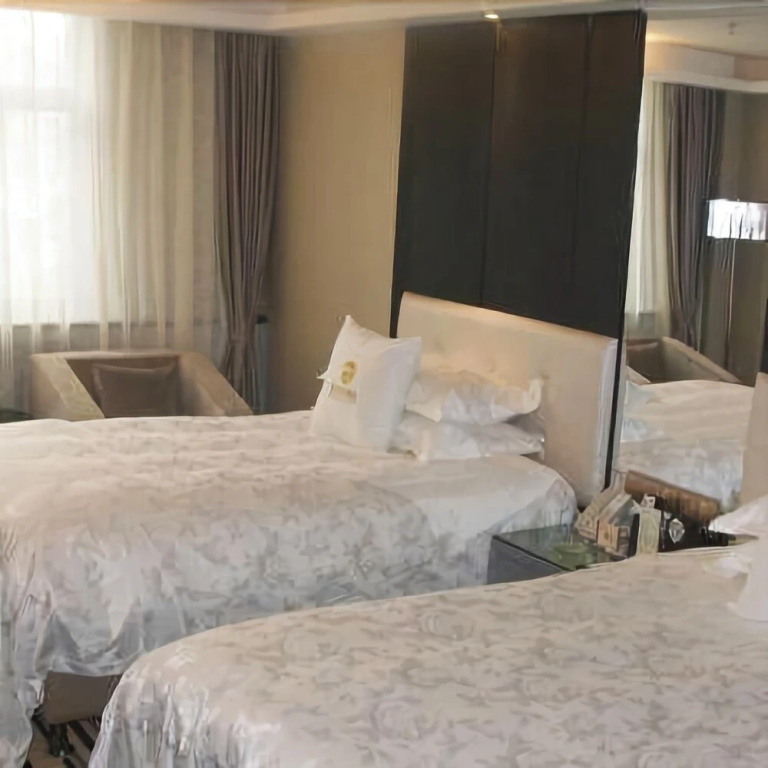 Daocheng Jinzhu Hotel