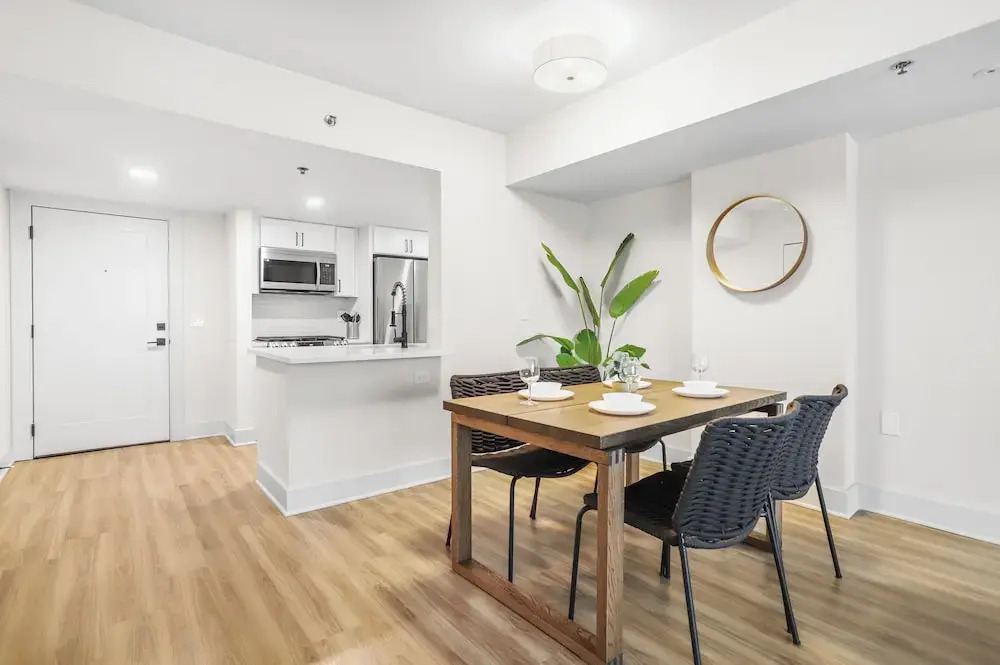 Well Appointed Apartments W Full Comfort