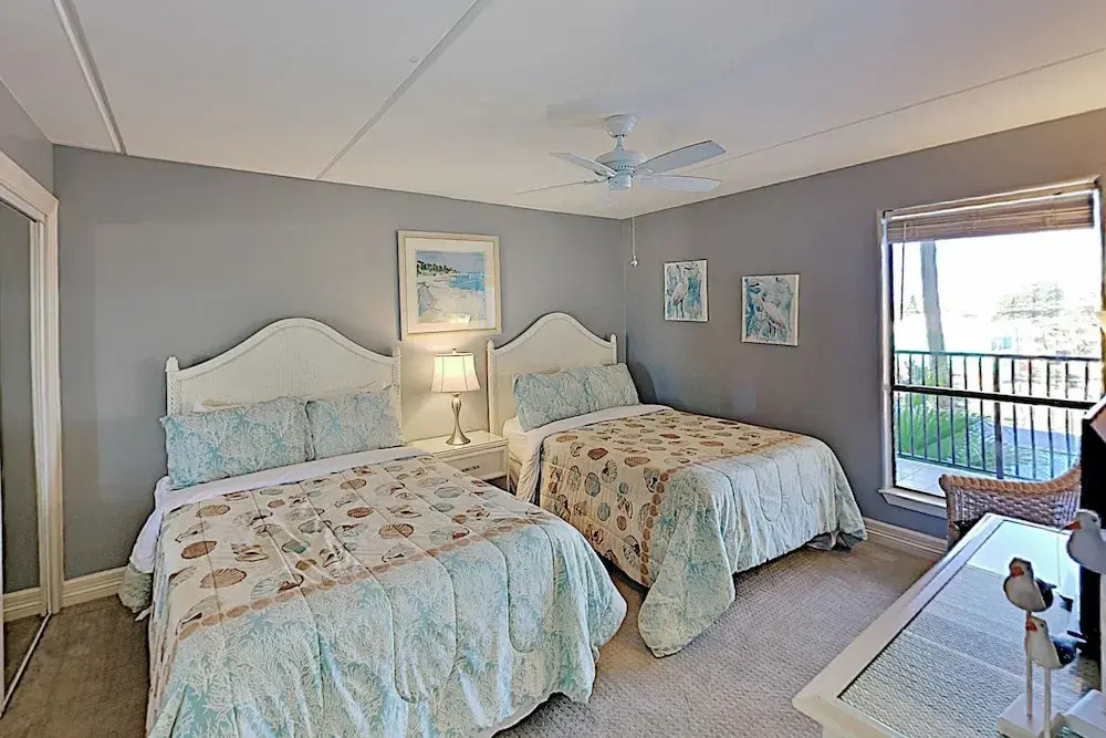 All-suite Resort-style 2br: Suntide III - Unit 402