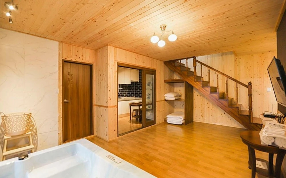 Inje Baekdam Rainbow Pension(인제 백담레인보우펜션)