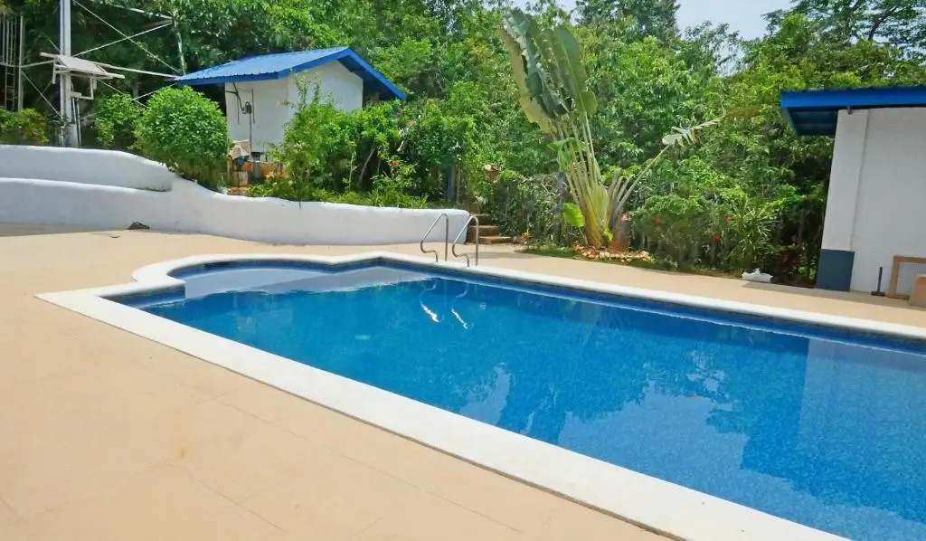 Villa Tropical Garden with Pool