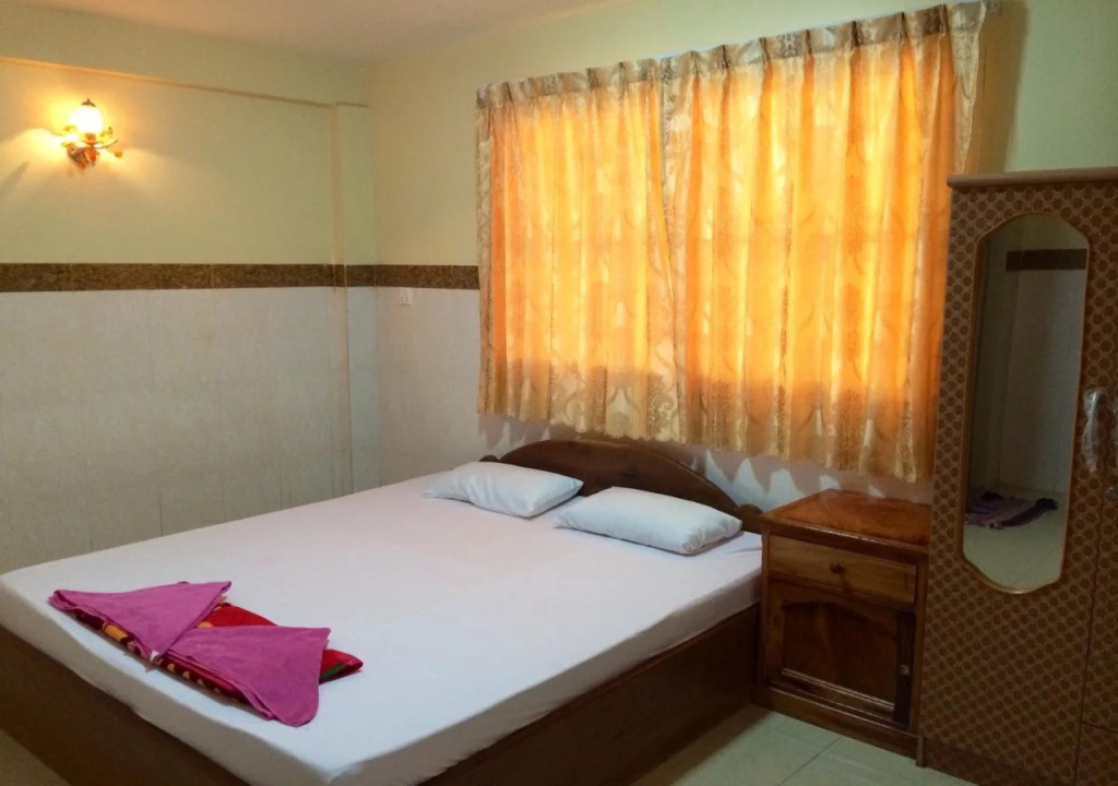 Holiday Guesthouse