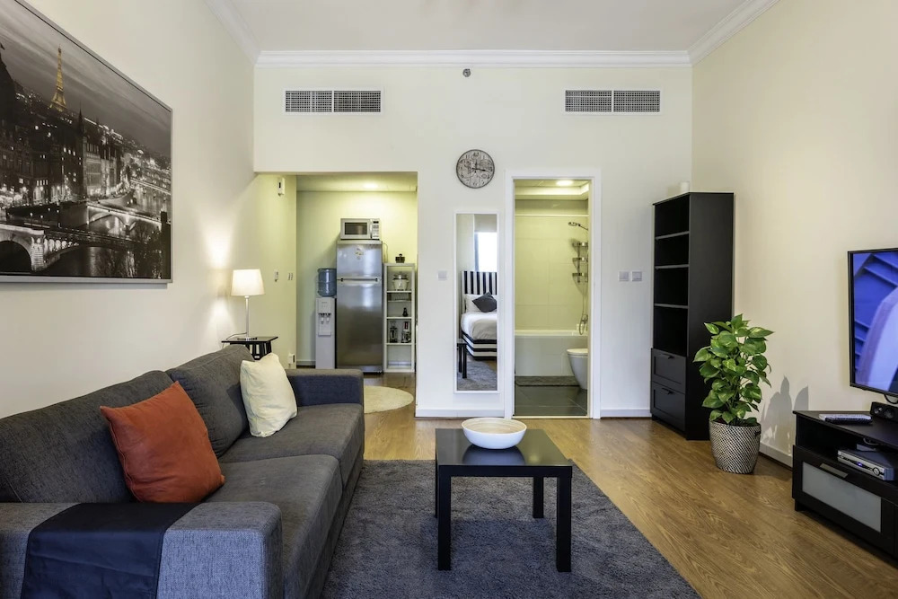 One Perfect Stay - Studio Executive Bay