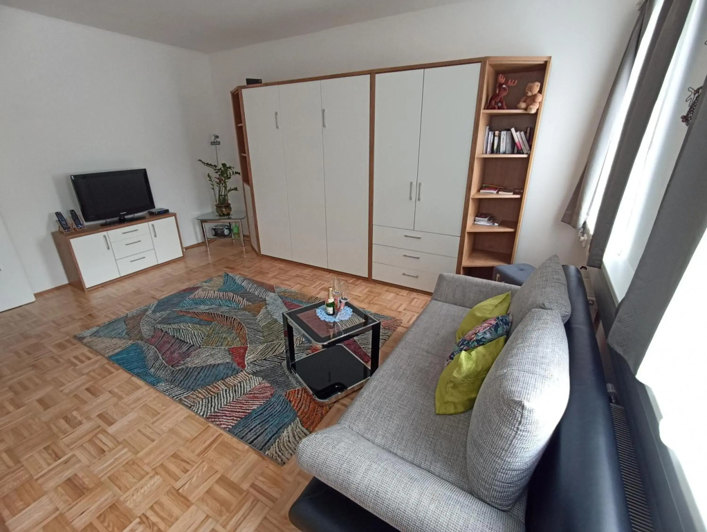 City Apartmentstudio mit Tiefgarage free parking