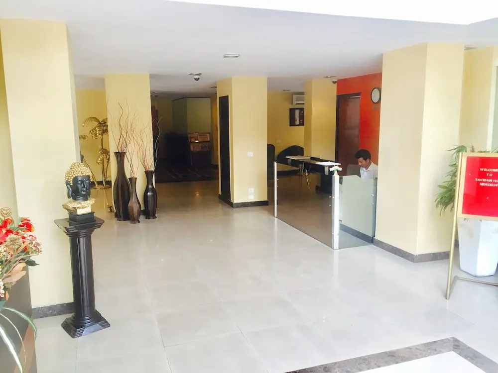 Tavisha Hotel