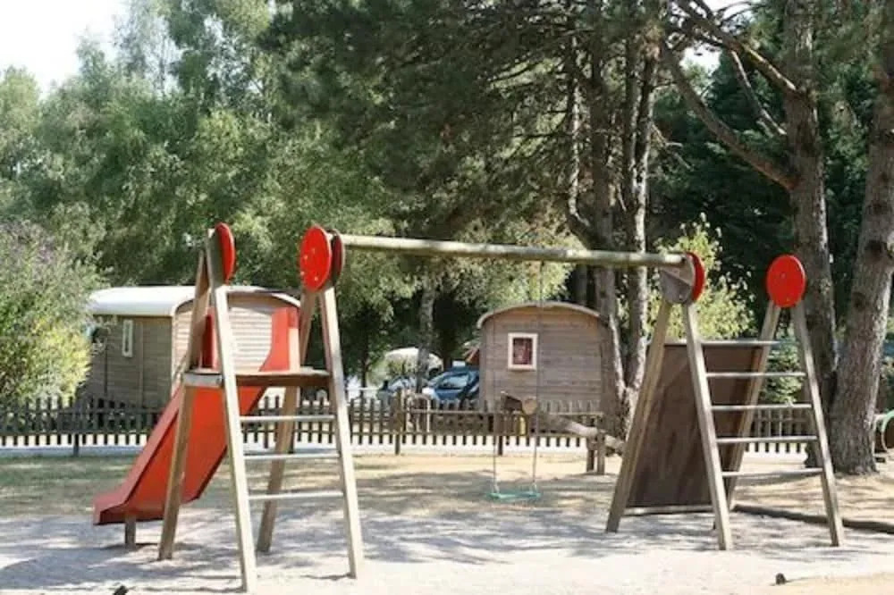 Camping Domaine du Lac de Miel