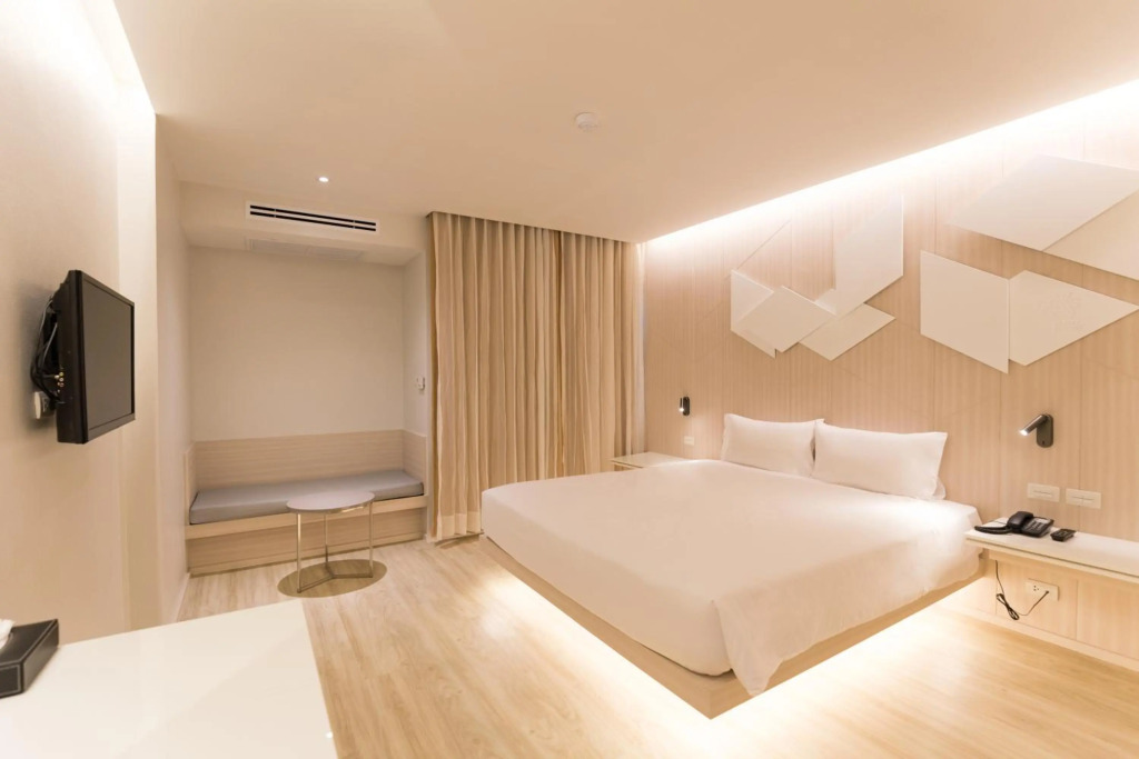 Crystal Hotel Hat Yai