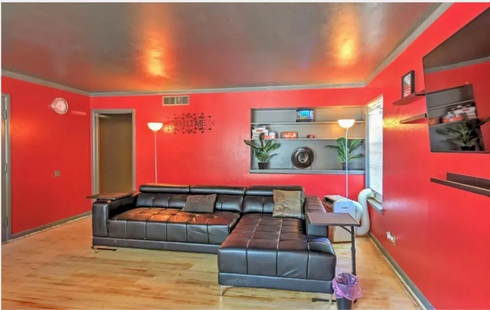 PIEDMONT DRIVE Apartment 1