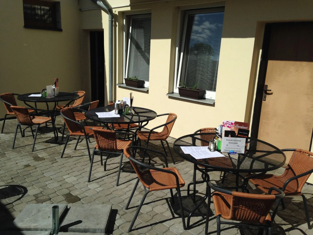 Nová Hospoda - Hotel & Restaurant