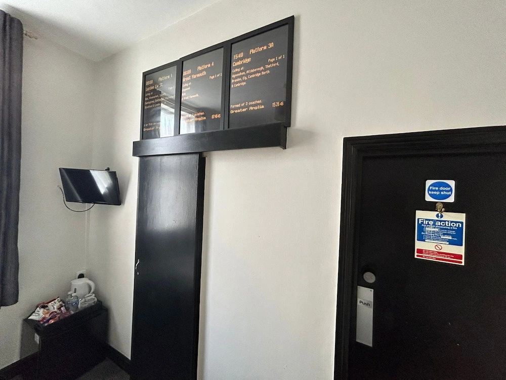 The Lyndhurst Guest house