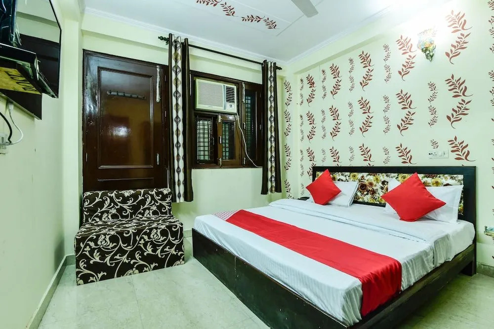 OYO 24298 KP Hotel