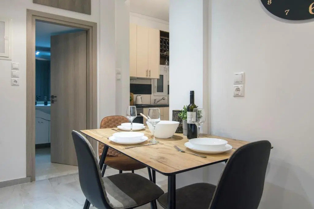 Erato, 50m² fully-equipped apt in Athens