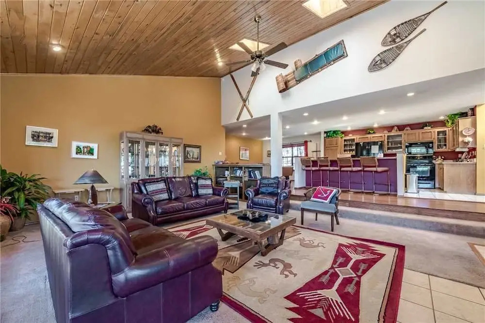 Christi and Don's Nuthouse by Ruidoso Vacation Rentals
