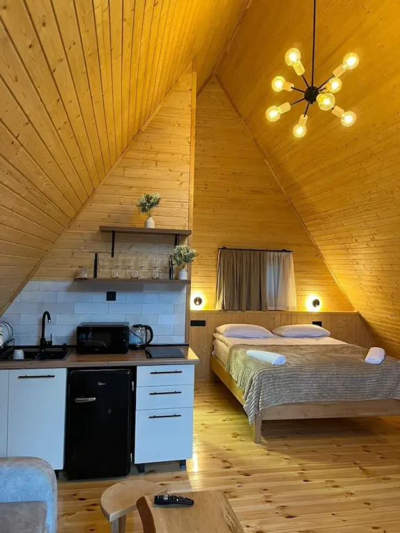 Mestia POV Cabins