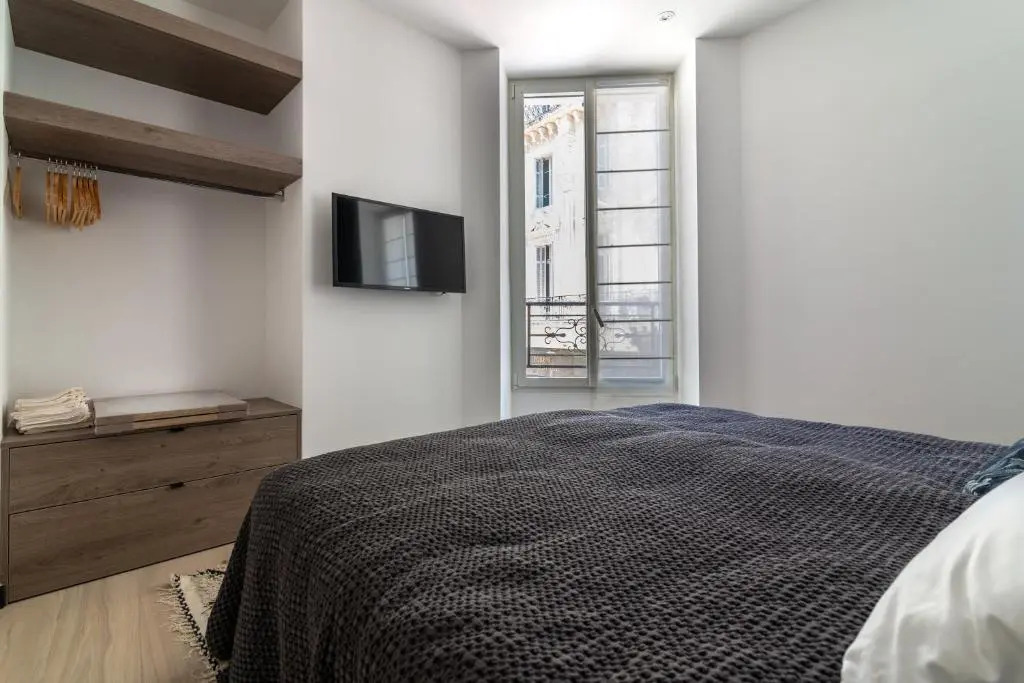 Scandinavian Urban 2 - 2BR apartment in center close to Palais des Festivals and the beach
