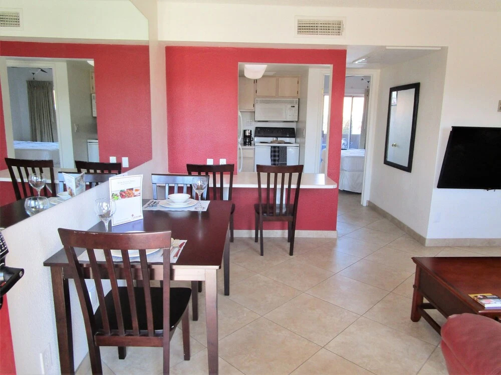 145 Fully Furnished 1BR Suite-Pet Friendly! by RedAwning