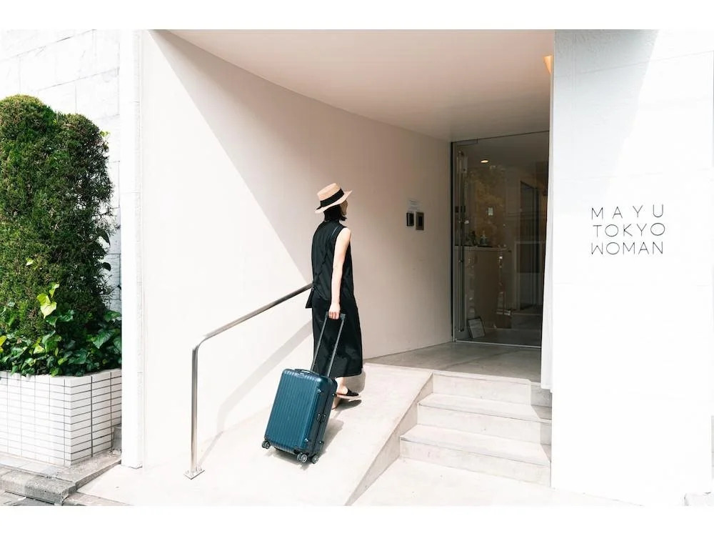 Mayu Tokyo Woman