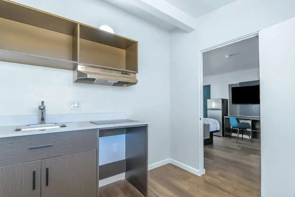 Studio 6 Suites Madera, CA Yosemite