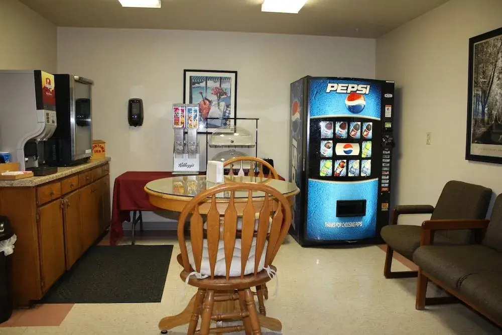 Boomtown Inn