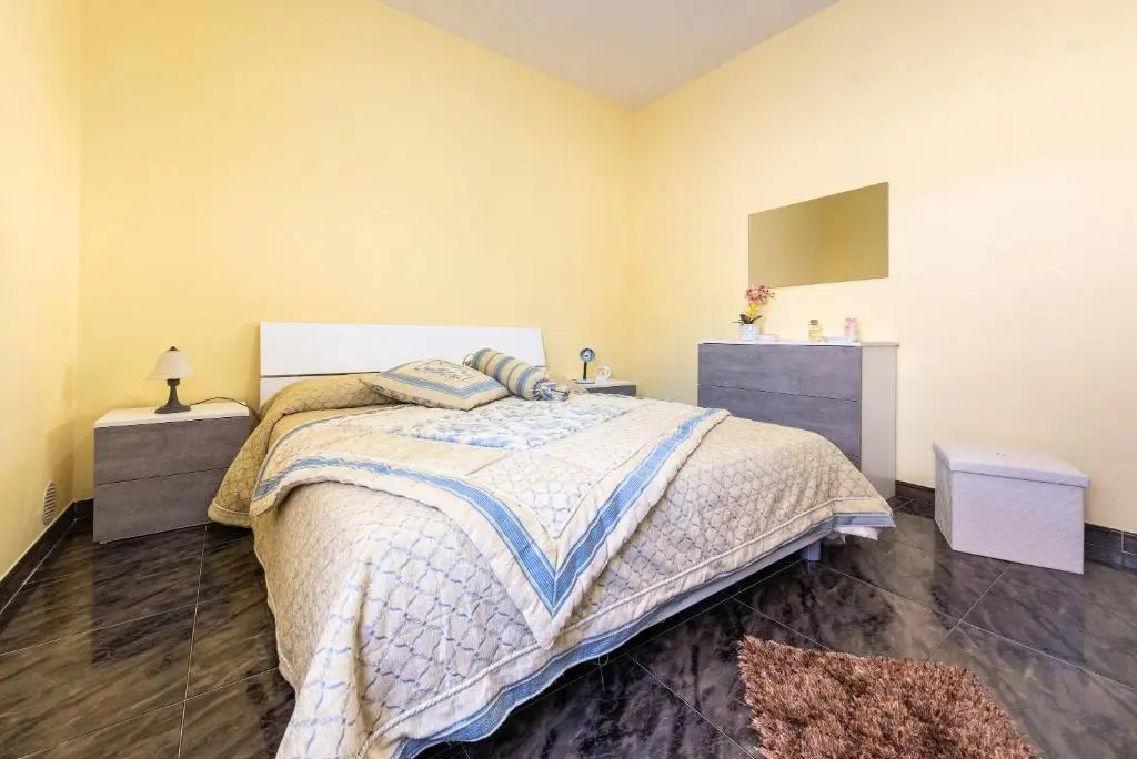 Halaesa Apartment