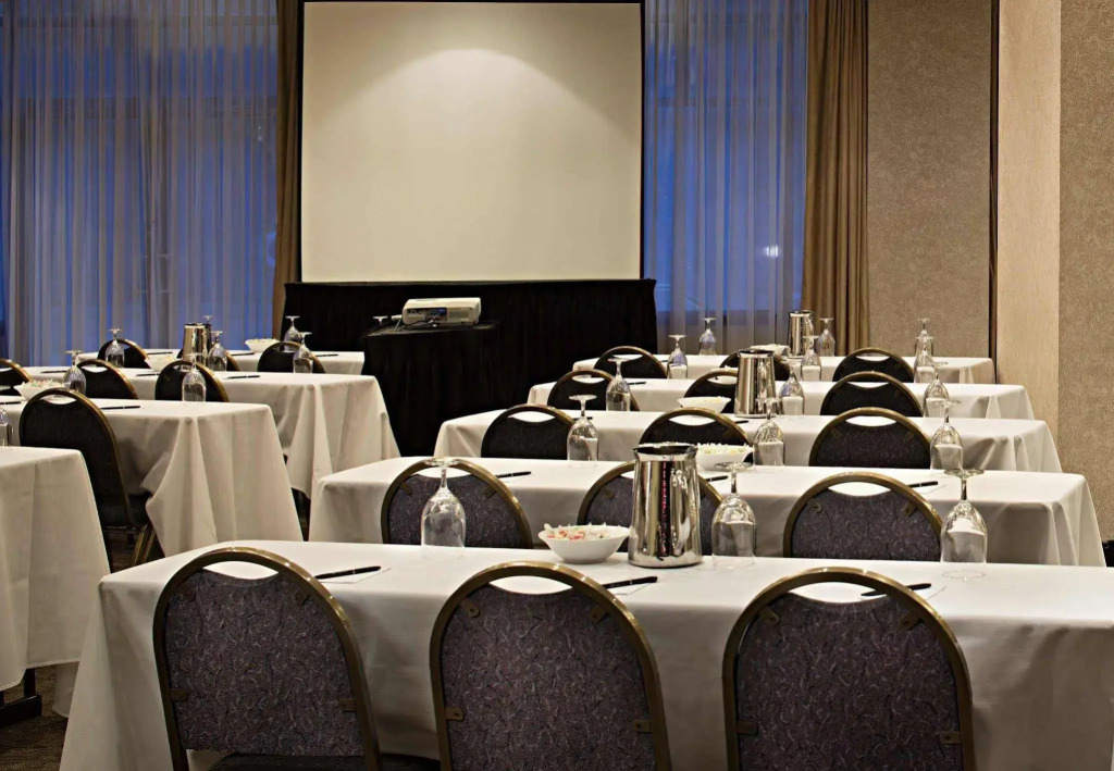 Delta Hotels by Marriott Whistler Village Suites