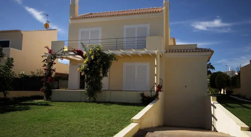 Altura Villa