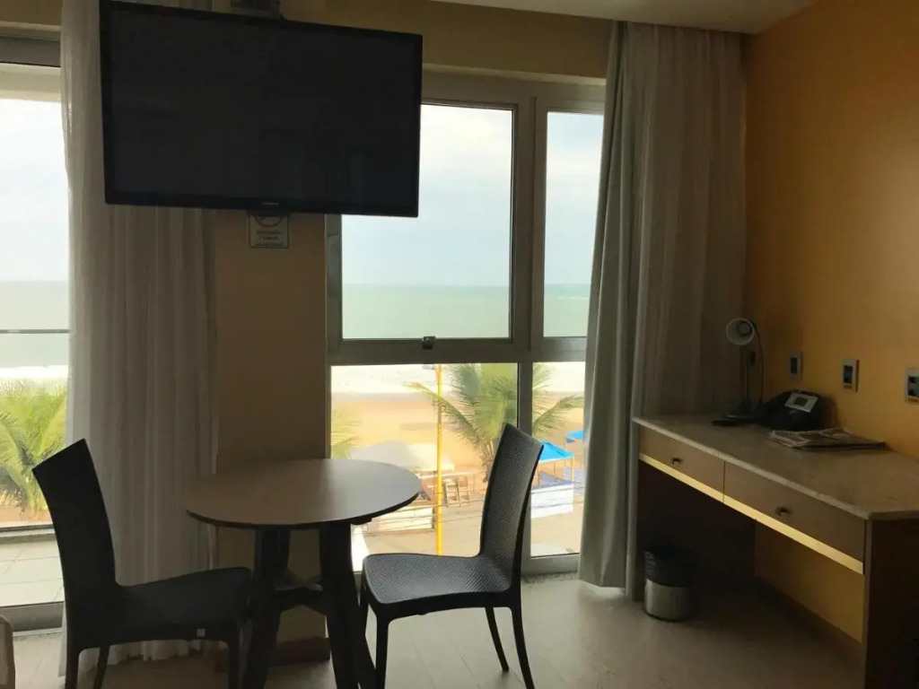 Hotel Brisa Tropical De Macaé