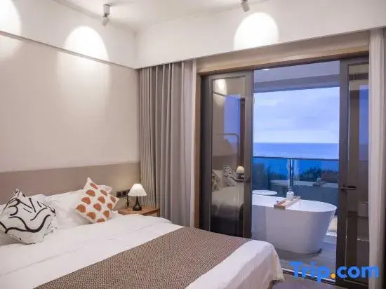 Molam Homestay (Wanning Riyue Bay)
