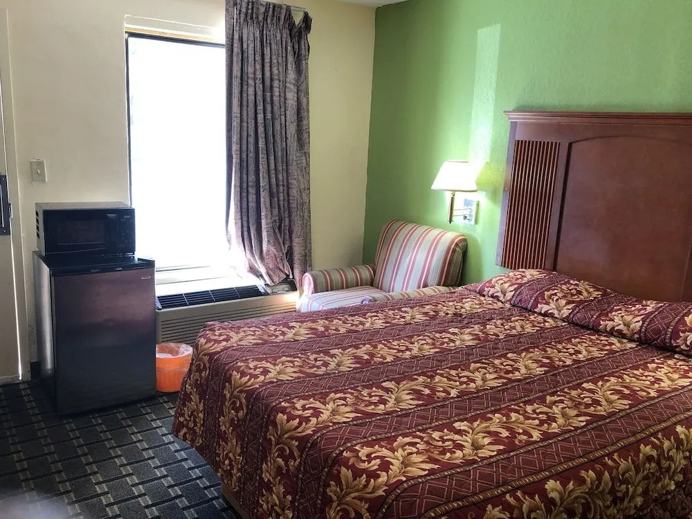 Western Inn