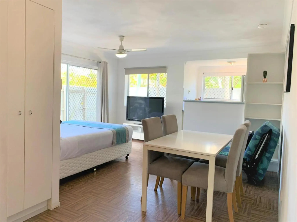 Broadwater Keys Holiday Apartments