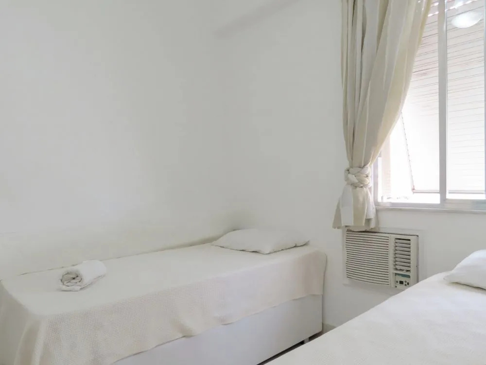 LinkHouse Clean & Comfort 2-BDR Copacabana C2-0046