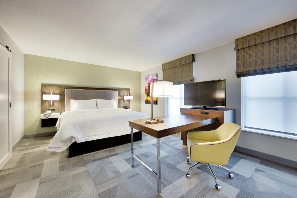 Hampton Inn & Suites Fort Worth Downtown