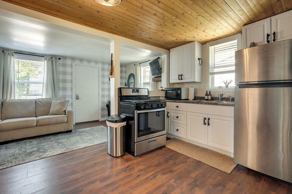 Eagle River Retreat Near Dam Lake w/ Boat Dock!