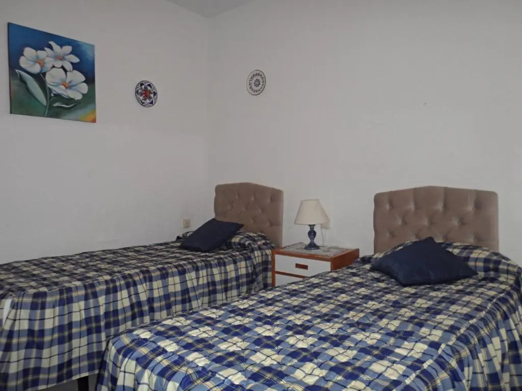 Nueva Nerja 79 Menyber