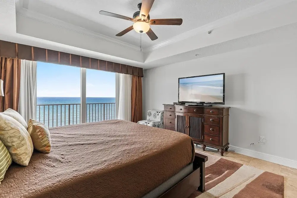 Sanibel 1104