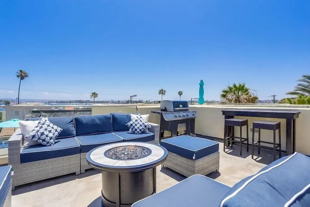 Bayview Veranda 3 Bedrooms 3.5 Bathrooms Apts