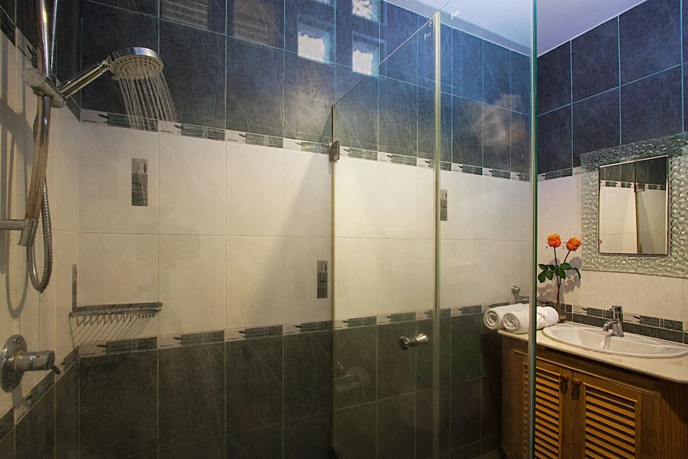 Vara Apartment
