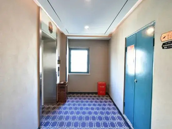 Lano Hotel (Enterprise Headquarters Base Zhenghonghui Store)