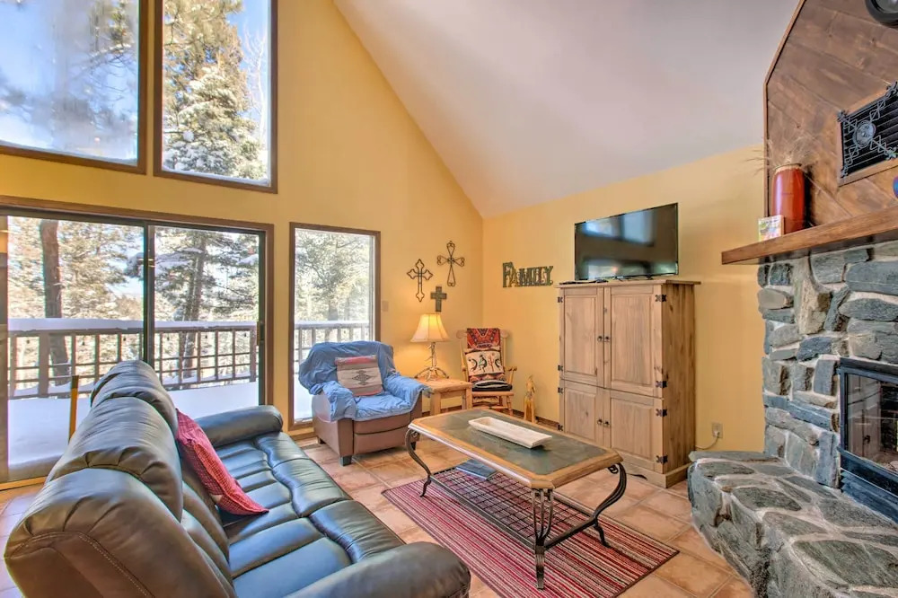 Serene Angel Fire Cabin w/ Community Pools!