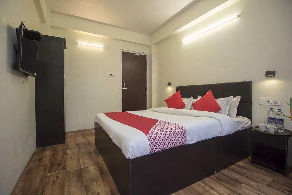 OYO 18536 Batasia Guest House