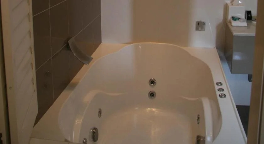Chaucer Palms Boutique B&B