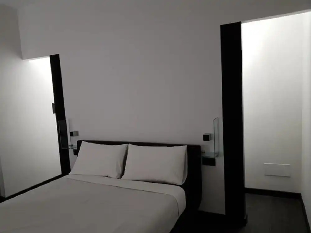FF b&b