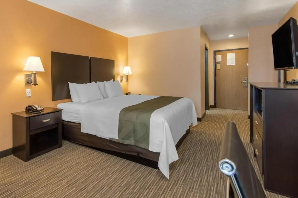 Ramada Albuquerque